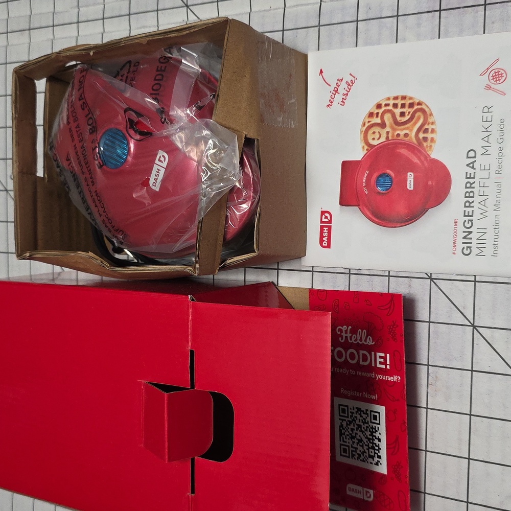 Compact Red Waffle Maker, Mini Gingerbread Man Maker, Dash, NIB